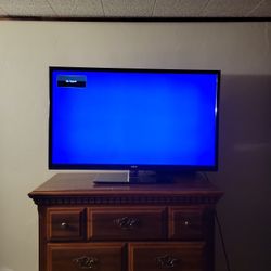 RCA 44in Flat Screen Tv