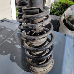 Struts 95-99 Mitsubishi Eclipse Suspension Oem