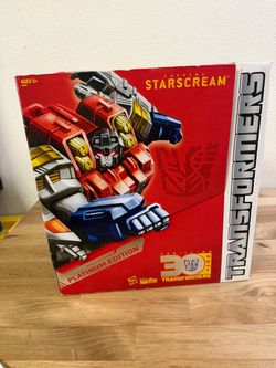 Transformers starscream platinum edition NEW