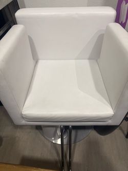 Salon Styling Chair