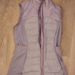 Lululemon Womens Down For It All Vest Size 4