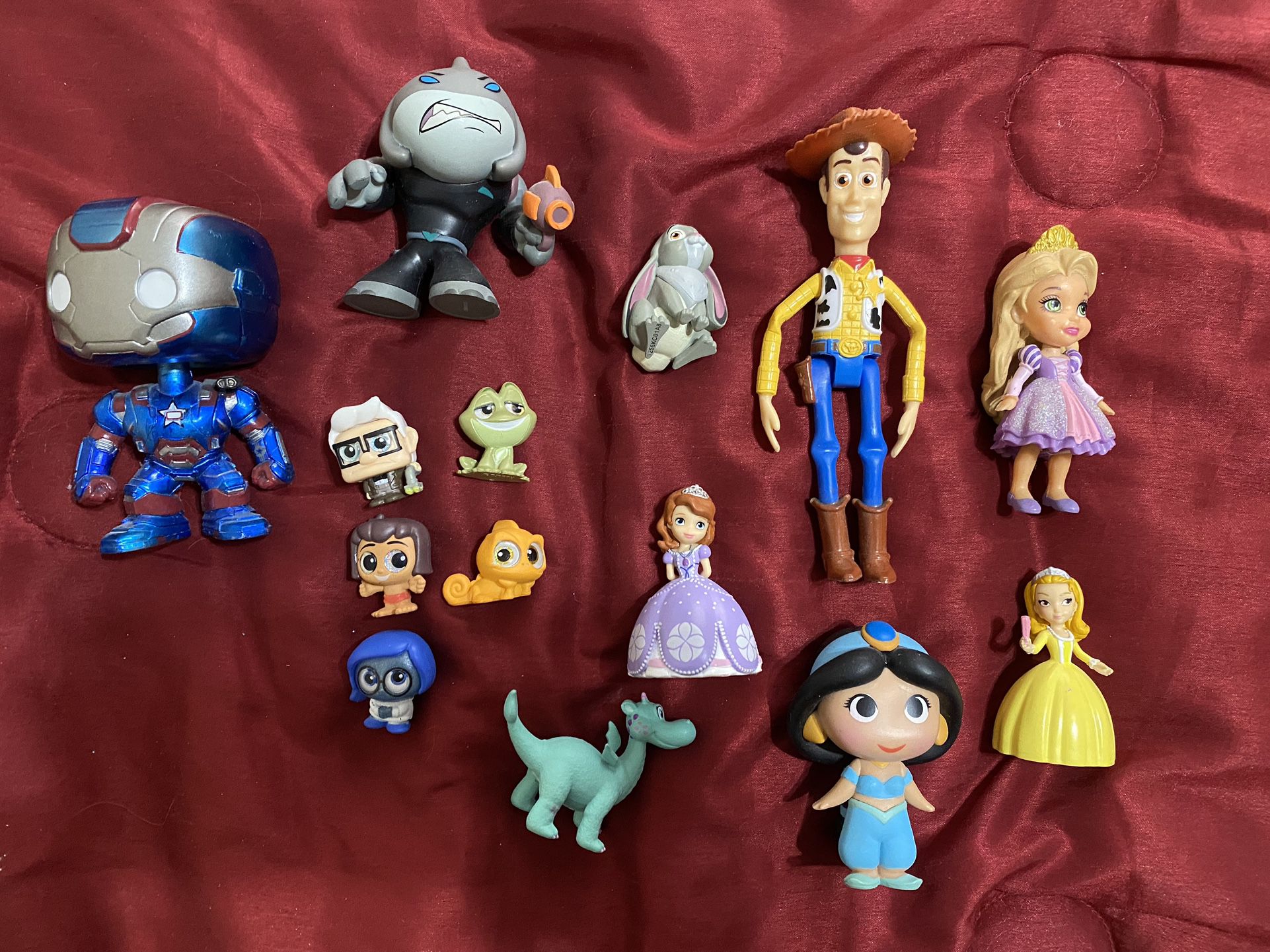 Disney Toy Figures Funko Mystery Jasmine Woody 