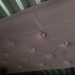 Variedad De Camas De Un Nivel Y De Dos Niveles 