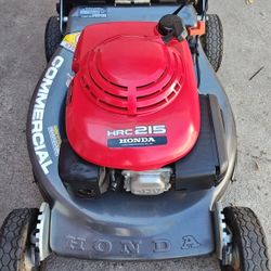 Honda HRC 215 Commercial Lawn Mower