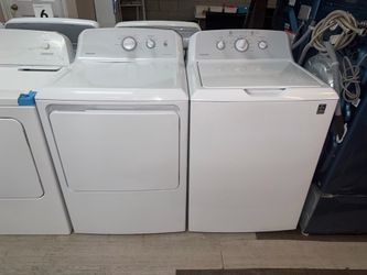 Hotpoint washer and dryer set