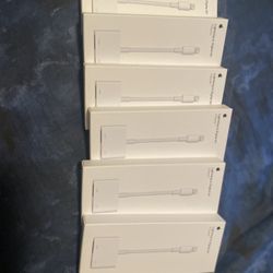 APPLE LIGHTING TO DIGITAL AV ADAPTER  BRAND NEW !!!!!!! 
