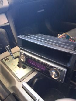 Kenwood car sterio with.kit