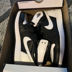 Black And White Jordan 1 