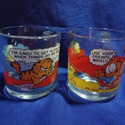 1978 Garfield Jim Davis Glass Mugs From McDonald's. Set of 2