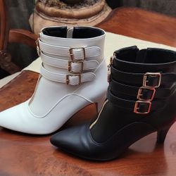 Selling Two Pair Of Beautiful Use Boots, Size 8.5