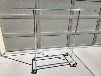 clothing rack
metal
42x22x56H"
height adjustable: 56~66"