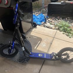 Mongoose kids scooter