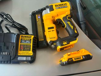 DEWALT ATOMIC 20V MAX Lithium Ion Cordless 23 Gauge Pin Nailer Kit with 2.0Ah Battery and Charger