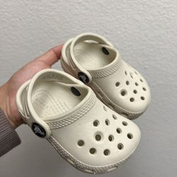 4c crocs- toddler