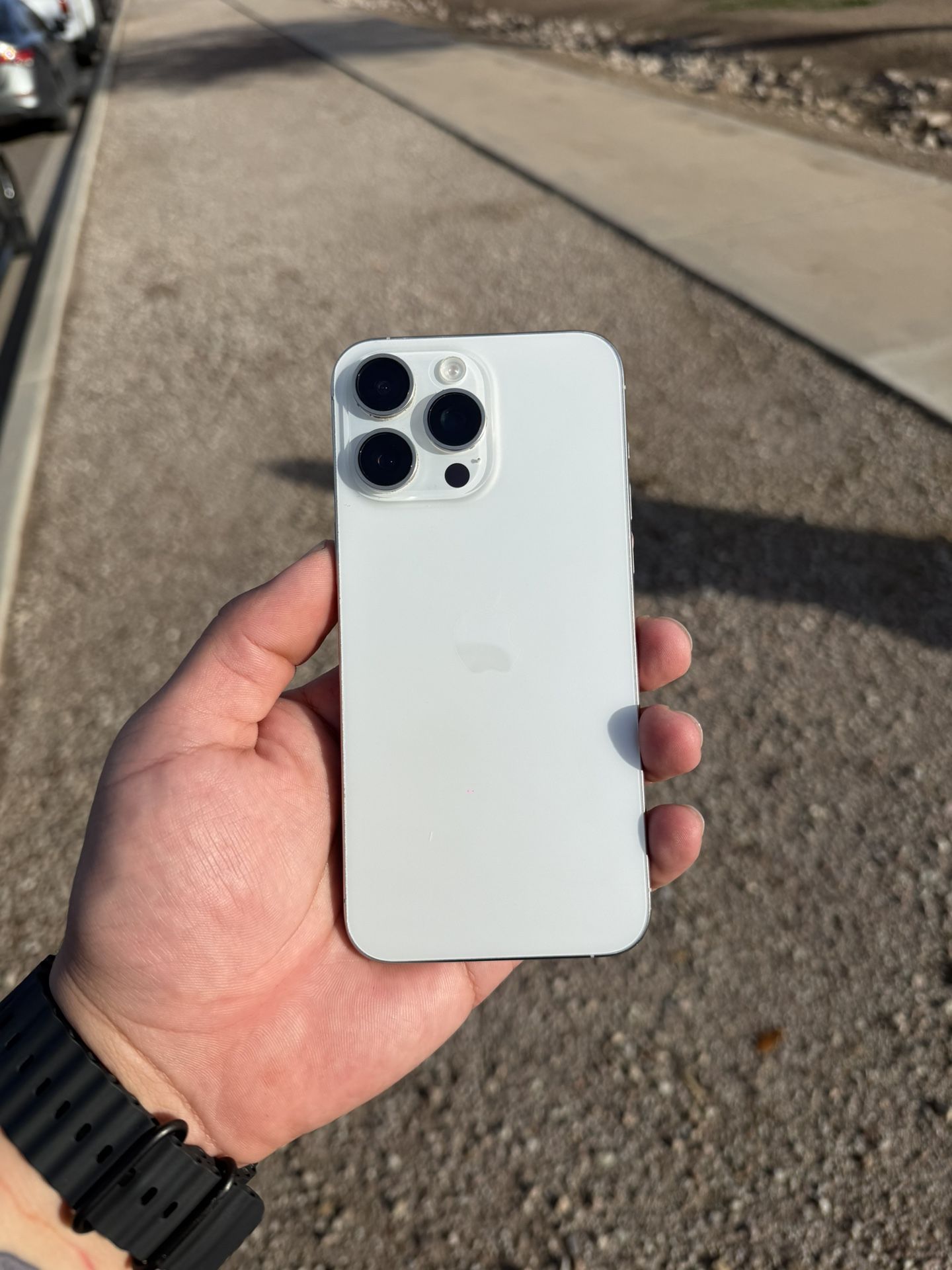 Apple iPhone 15 Pro Max 512 gB WHITE