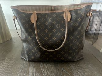 Louis Vuitton Neverfull Purse