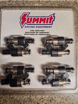 Ford Mustang 5.0 Injectors