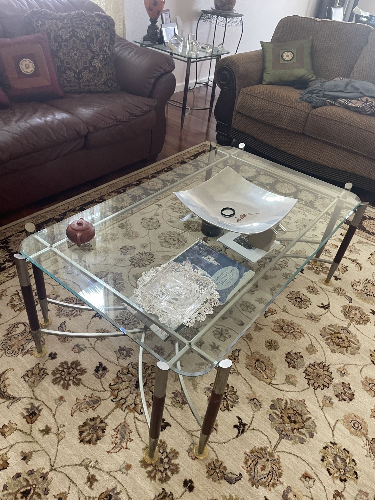 3 Piece Living Room Set (side Table, Console And Living Room Table