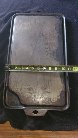 Cast Iron Griddle