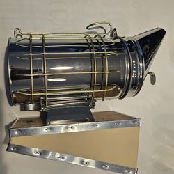 Beekeeping Smoker Stainless Steel Bee Hive Smoker w Heat Shield Beekeeper