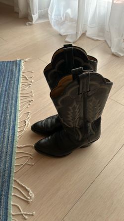 Boots  women size 7B