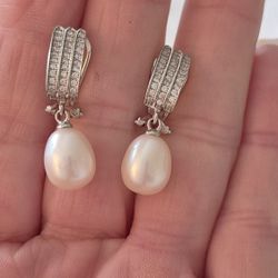 Fabulous Sterling SILVER CZ genuine Pearls Earrings
