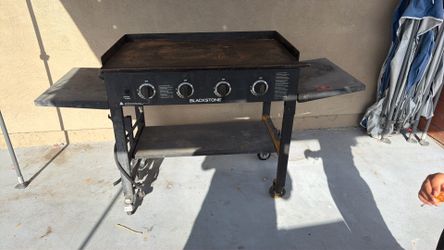 Blackstone  Gas grill flat top / and grill
