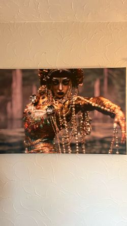 Golden woman from L.D.R. print on canvas