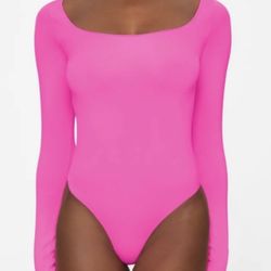 SKIMS ESSENTIAL BODYSUITS Essential Long Sleeve Scoop Neck Bodysuit NWOT