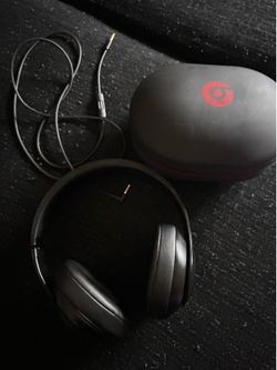 Beats Studio Pro