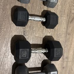 Miss-match (Iron/Iron Rubber Coat) Set Of Cast Iron Dumbbells: 20s & 30s  Total: 100 lbs