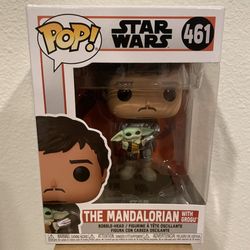 Funko POP! The Mandalorian With Grogu #461