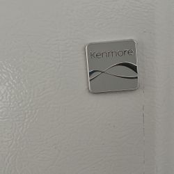 Kenmore Refrigerator 