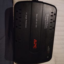APC Back-UPS ES 550VA, 120V, 8 NEMA outlets (4 surge)