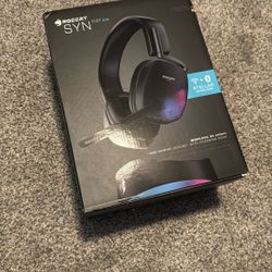 Roccat Syn Max Air Gaming Headset With Stand 