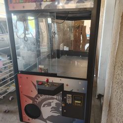 Arcade Games Claw Machine Crane Machine Vending Machine Soda  Toys Bear Machine Coin Pusher Man Cave Game Room