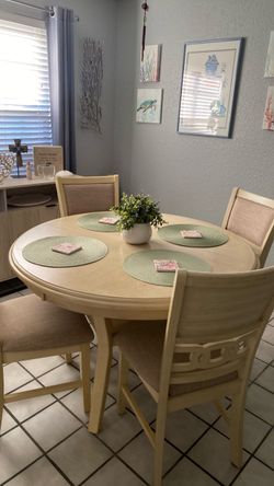 Dining set