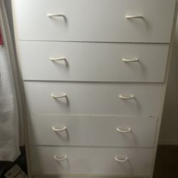 White 5 Drawer Dresser 