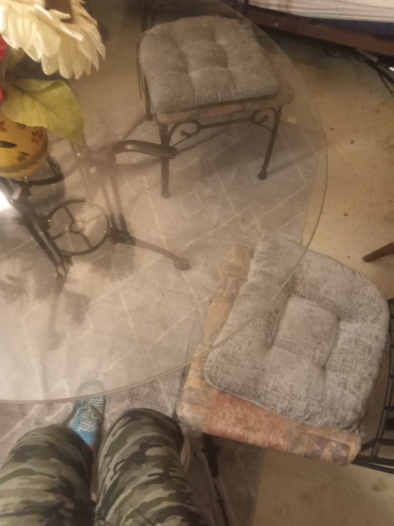 Glass Round Kitchen Table And 2 Chairs
