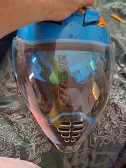 Motorcycle helmet