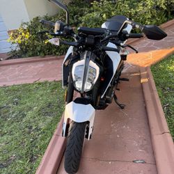 KTM Duke 390 Cc 