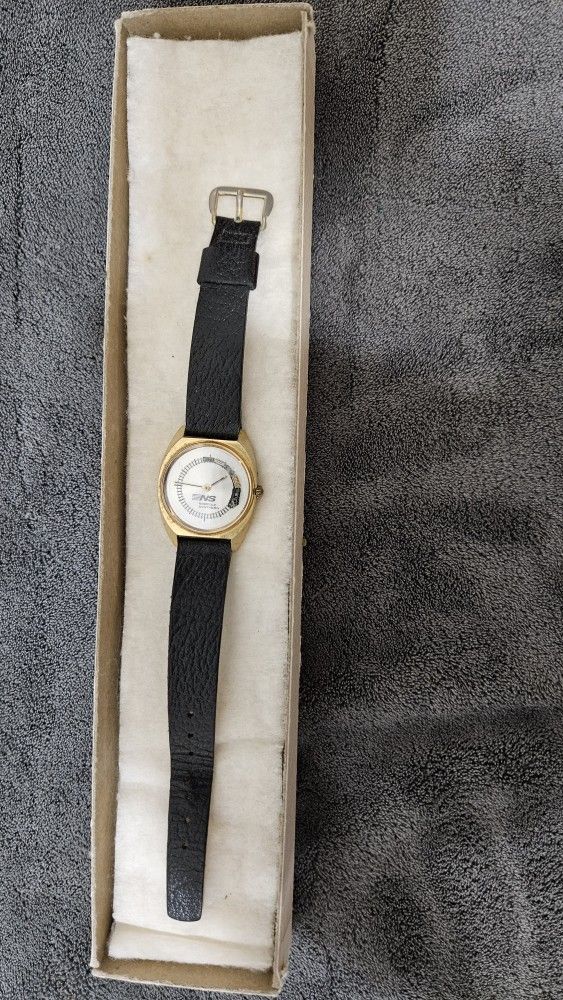 Vintage Small Norfolk Southern Watch