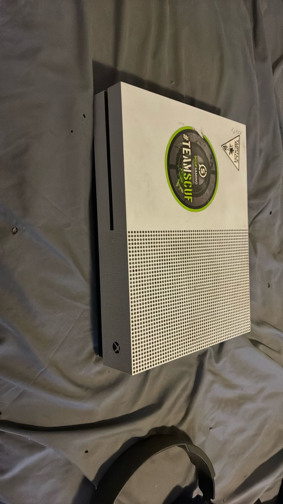 Xbox One S