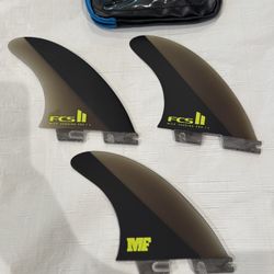 FCS II MICK FANNING PG PRO TRI SURFBOARD FIN SET