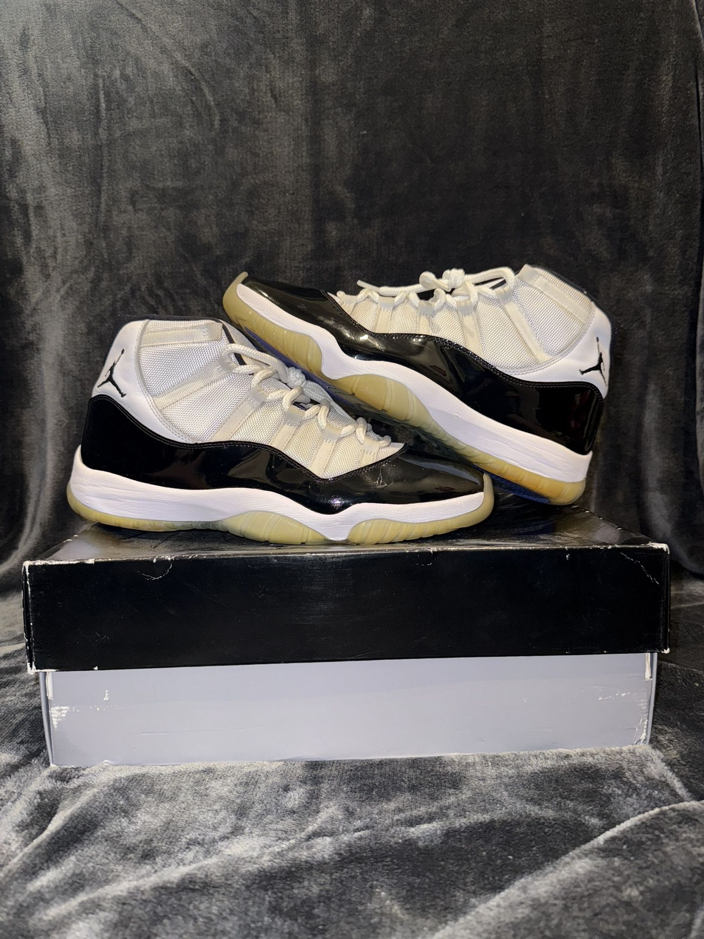 Jordan 11 ‘Concord’