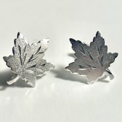 Sterling 925 silver Diamond Cut Canada Maple Leaf Screw Earrings
