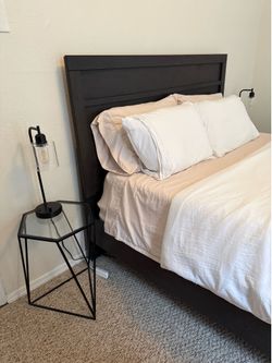 Bedroom furniture (Read description)
