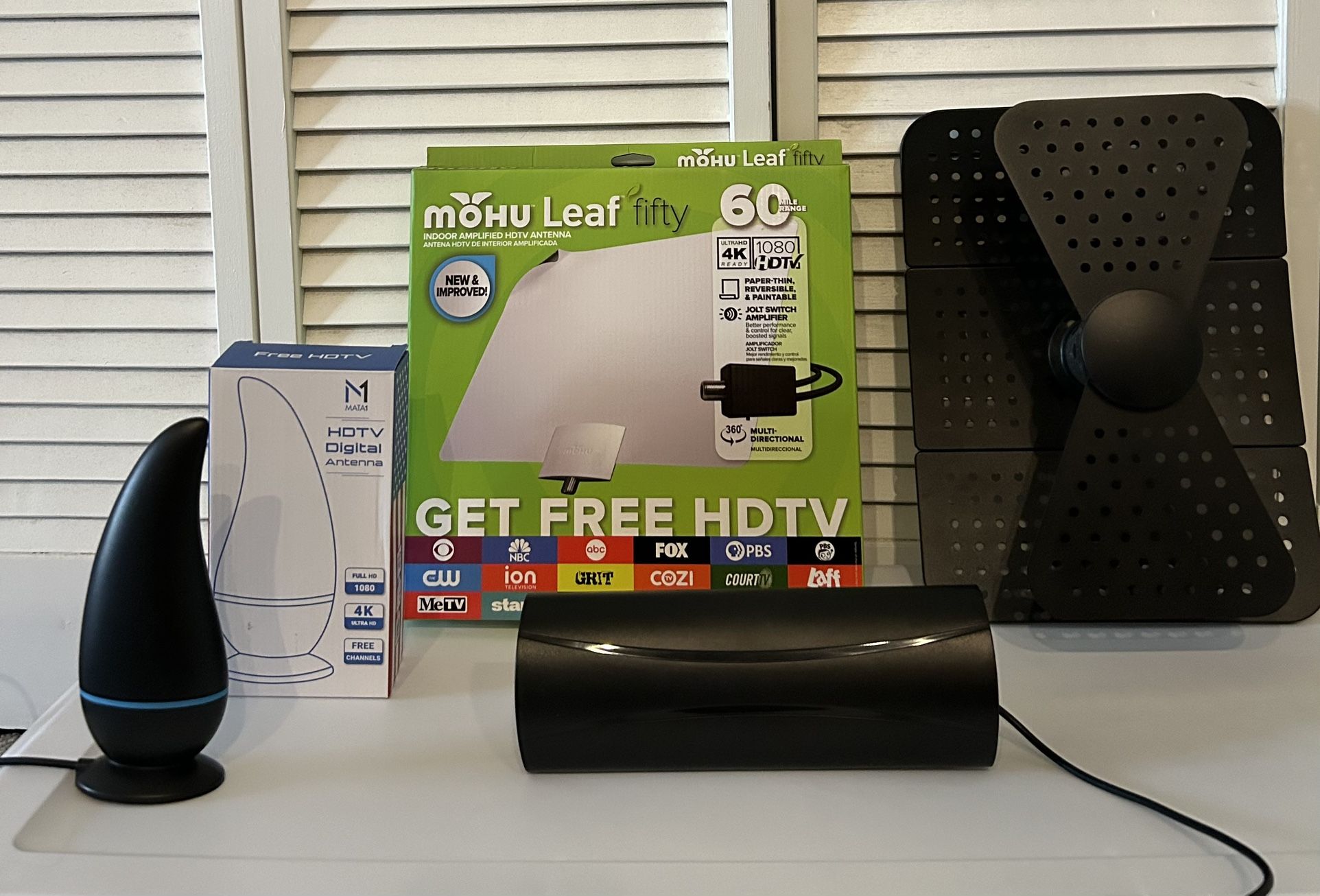 TV antennas for indoors and outdoors for Sale in Virginia Beach, VA