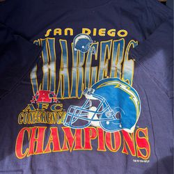 SELL ME YOUR VINTAGE CLOTHES