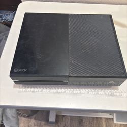 working xbox 1 WITH POWER CORD NO CONTROLLER